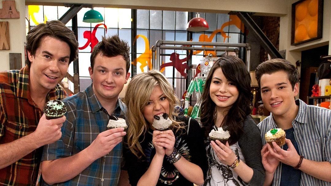 8 Differences Between the Upcoming iCarly Reboot and the Original