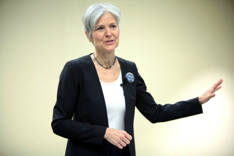 Jill Stein Vows Not To Accept Any Positive Auras From Corporate Lobbyists