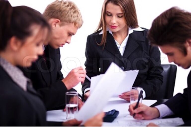 We Were So Sure La La Land Was Going To Beat Moonlight That Now We Have No Choice But To Redirect Our Anger At These Stock Photos Of White Professionals